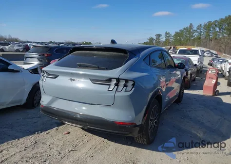 2024 Ford Mustang Mach-E Premium z USA, uszkodzony, nr VIN 3FMTK3SU8RMA48747